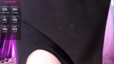 Viola Marika and Visma  online show from March 6, 4:22 am