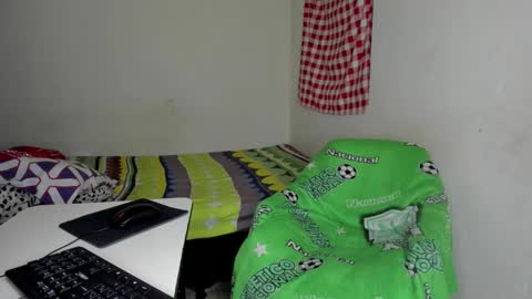 Carlos and Cristian  online show from March 18, 3:45 am