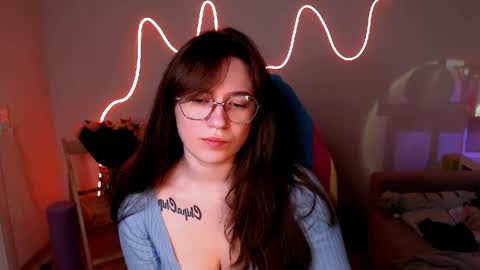 Mary online show from April 30, 2:16 am