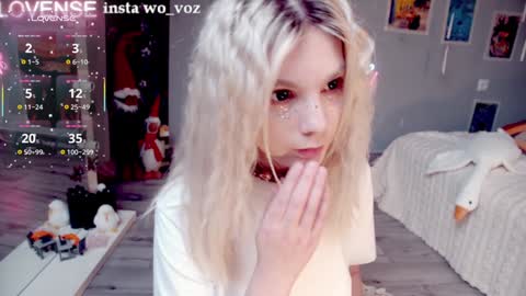 NONA    follow online show from February 3, 6:40 am