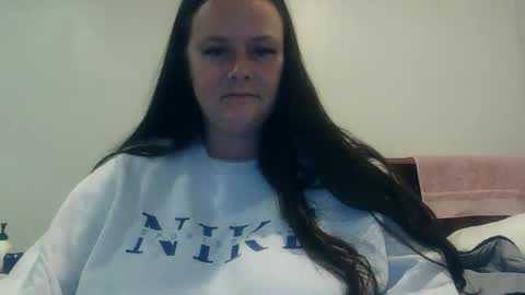 Snapshot of carinabro10 chatting on October 22, 11:45 am carinabro10 online show from October 22, 11:45 am