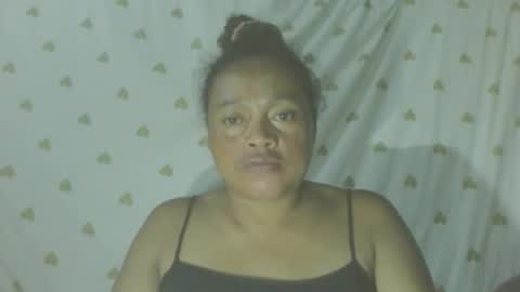 carinesexy69 online show from February 25, 3:48 pm