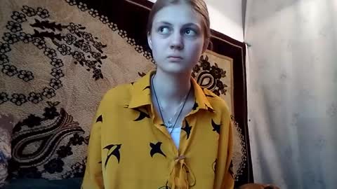 Kira online show from May 28, 2:53 am