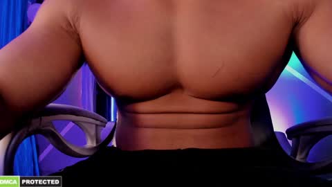 Snapshot of carl_smithh chatting on December 5, 8:27 am Carl online show from December 5, 8:27 am