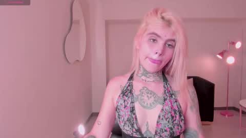 Carla Bunnis online show from January 18, 11:25 pm