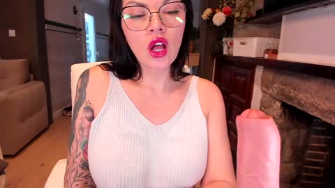 Carla Connor online show from January 19, 4:25 pm