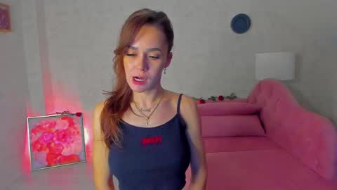 Julia online show from February 26, 9:18 pm