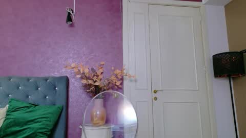 carlareys online show from May 21, 5:47 am