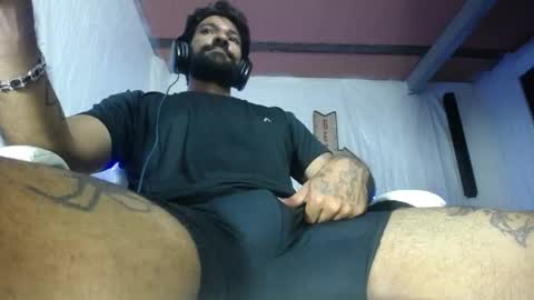 carlo yates  thx for help me to reach 100 thumps up online show from May 30, 2:43 am