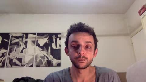 Carlos online show from March 8, 8:35 pm