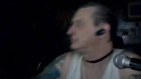 carlos712009 online show from April 20, 6:05 am