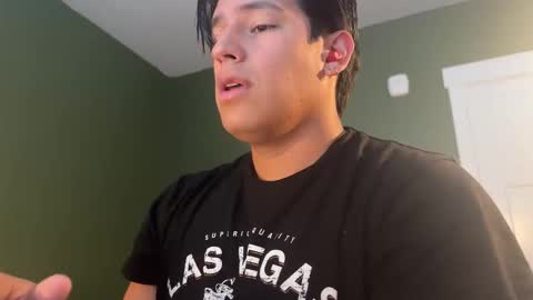 carlos online show from October 28, 3:02 pm