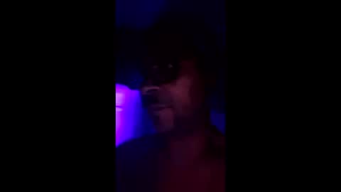 carloslove1972 online show from February 4, 8:07 am