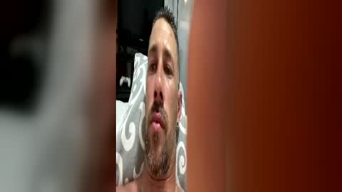 carlosrm440882 online show from June 20, 12:06 am