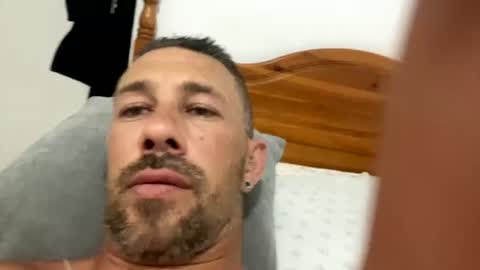 carlosrm440882 online show from July 10, 10:36 pm