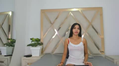 carlotaasm online show from March 24, 5:24 am