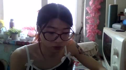 CarlyJoy online show from March 28, 9:32 am