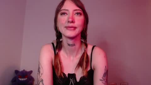 carmennrusso online show from April 2, 3:36 am