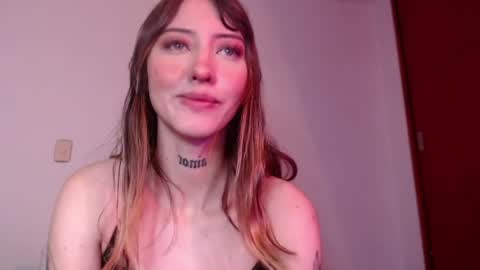 carmennrusso online show from March 28, 2:46 am