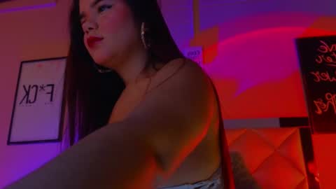 Carolina   online show from February 18, 8:49 am