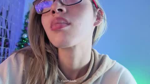 Char online show from December 20, 3:24 am