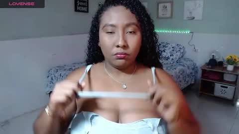 Carol de la torre online show from December 9, 8:01 pm