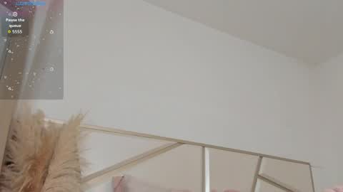 carolina_t online show from May 22, 2:18 am
