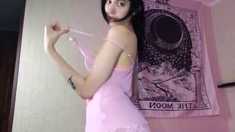 Carolina online show from June 17, 4:12 pm