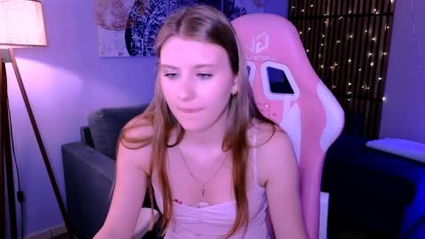 Caroline online show from April 1, 10:05 am