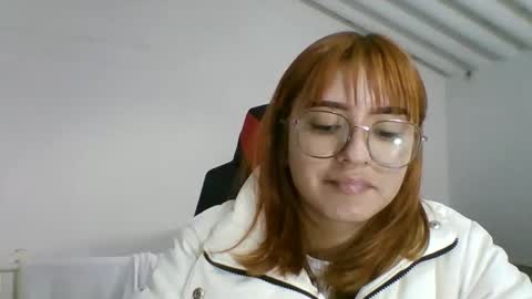 carolinnapinkman online show from May 22, 8:37 pm