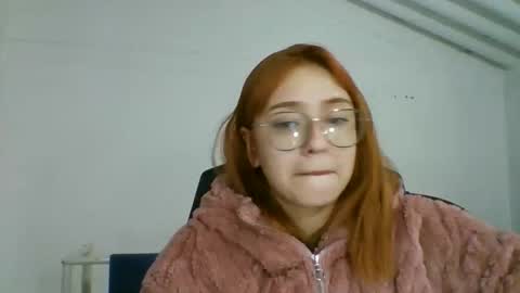 carolinnapinkman online show from May 31, 8:10 pm