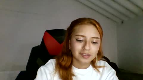 carolinnapinkman online show from July 9, 8:35 pm