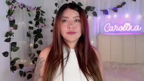 Snapshot of caromartiinnez chatting on October 24, 7:03 pm    online show from October 24, 7:03 pm