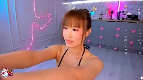 Yummi online show from January 11, 2:17 am