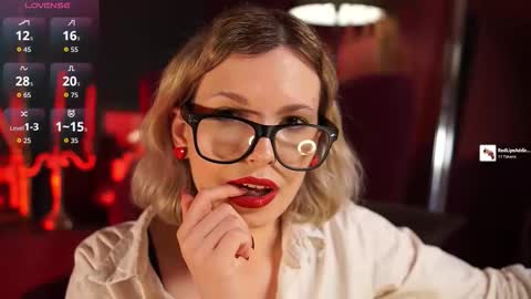 Carrie online show from February 28, 9:08 pm