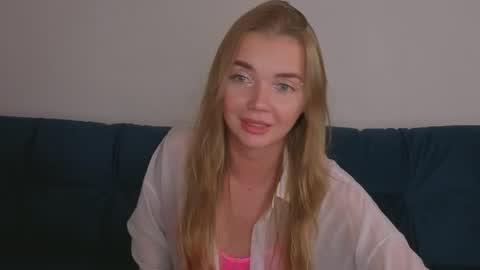 carriebradshawww online show from June 5, 8:36 pm