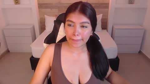 Snapshot of carriepink_ chatting on September 17, 12:52 pm carriepink_ online show from September 17, 12:52 pm