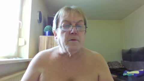 carsten21101 online show from February 23, 9:44 am