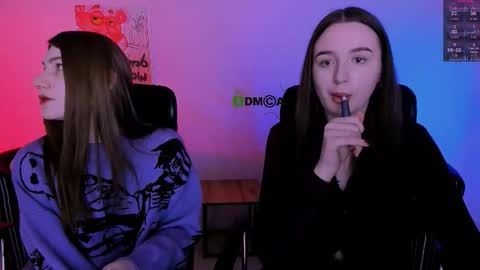 casey_meow_ online show from February 7, 10:18 am