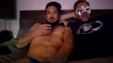 Snapshot of caseyjmcd22 chatting on October 21, 7:24 am okiedadd online show from October 21, 7:24 am