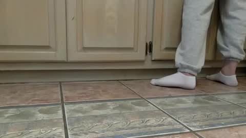 cash13bychanel online show from December 22, 7:42 pm