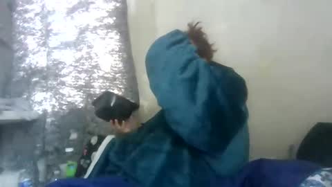 Cash Couple online show from December 3, 6:55 pm