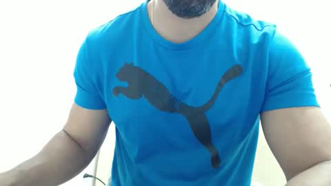 cashmastermuscle77 online show from May 17, 12:03 pm
