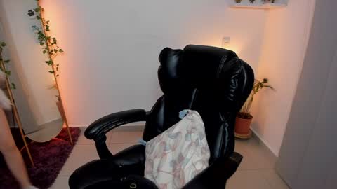 Cassie online show from July 27, 5:38 am