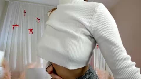 assie online show from December 21, 1:06 pm