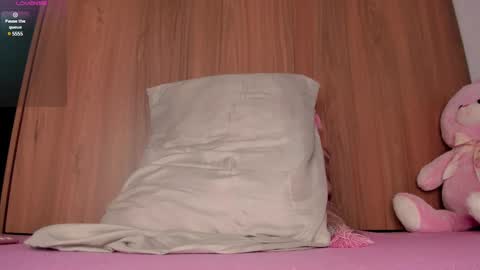 cassiee_love online show from March 11, 10:53 pm