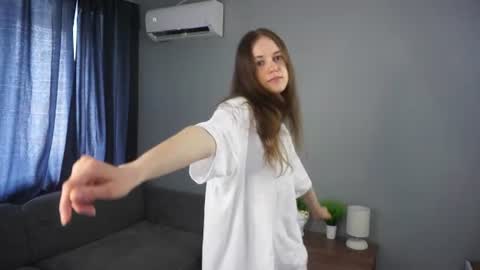 Alice online show from June 24, 5:25 am