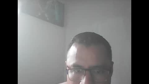 castelon1 online show from May 9, 6:47 pm