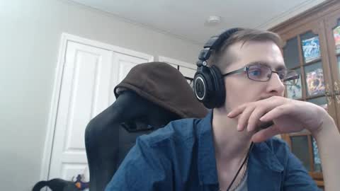 casuallycorrupt online show from November 5, 6:59 am