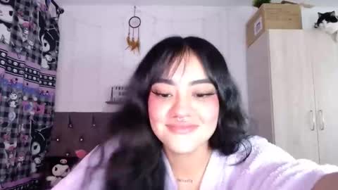 Snapshot of cat_mila_ chatting on September 12, 6:59 am Mila online show from September 12, 6:59 am